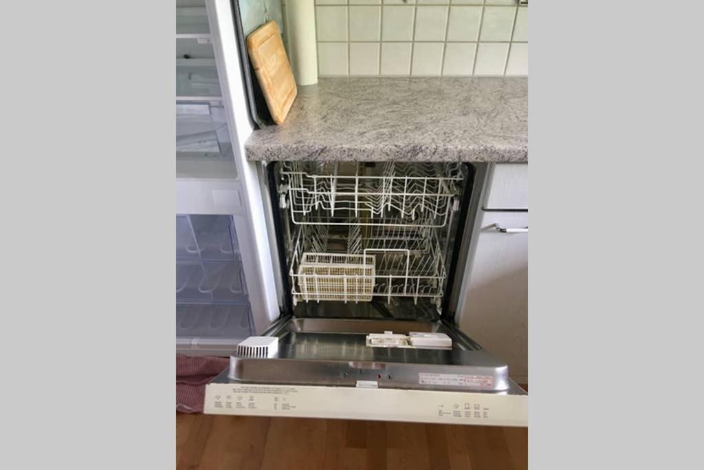 Ferienwohnung Uf Z'Enisch โคลสเตอร์ ภายนอก รูปภาพ